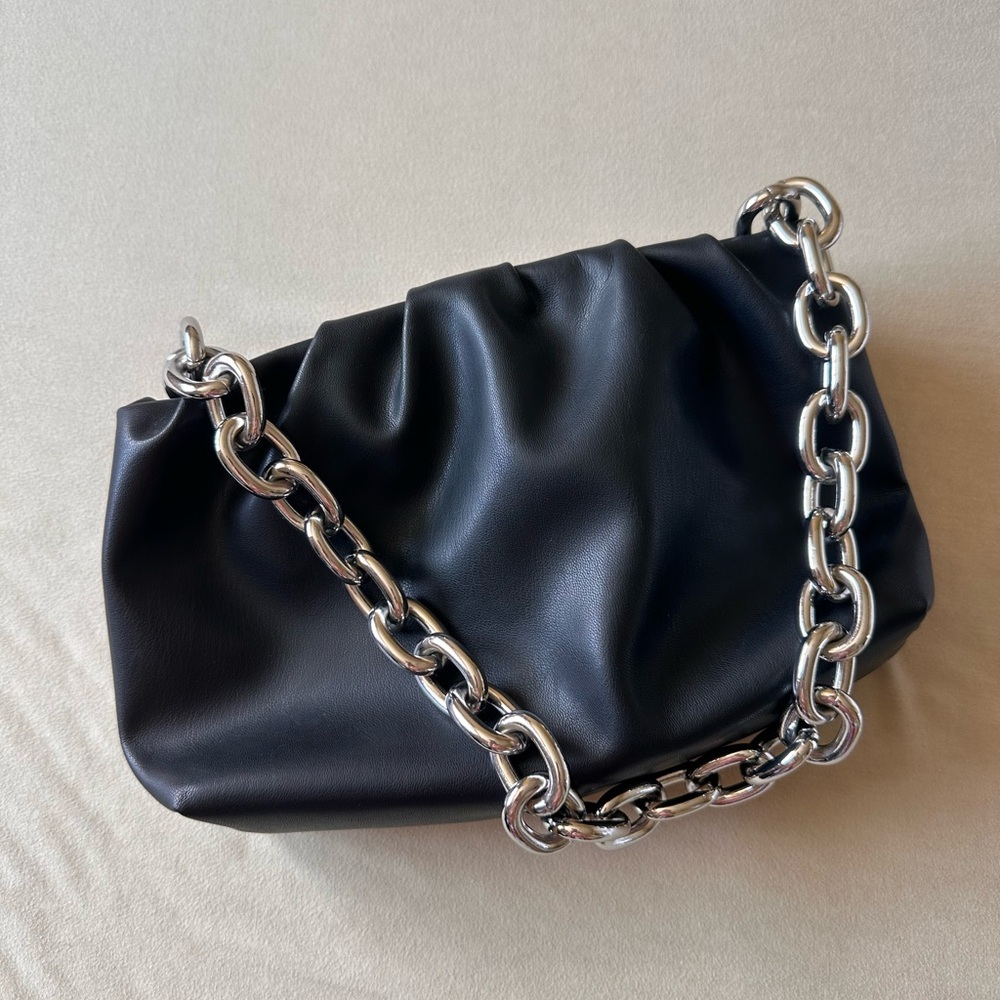 H&M Black and Silver Chain Shoulder Bag